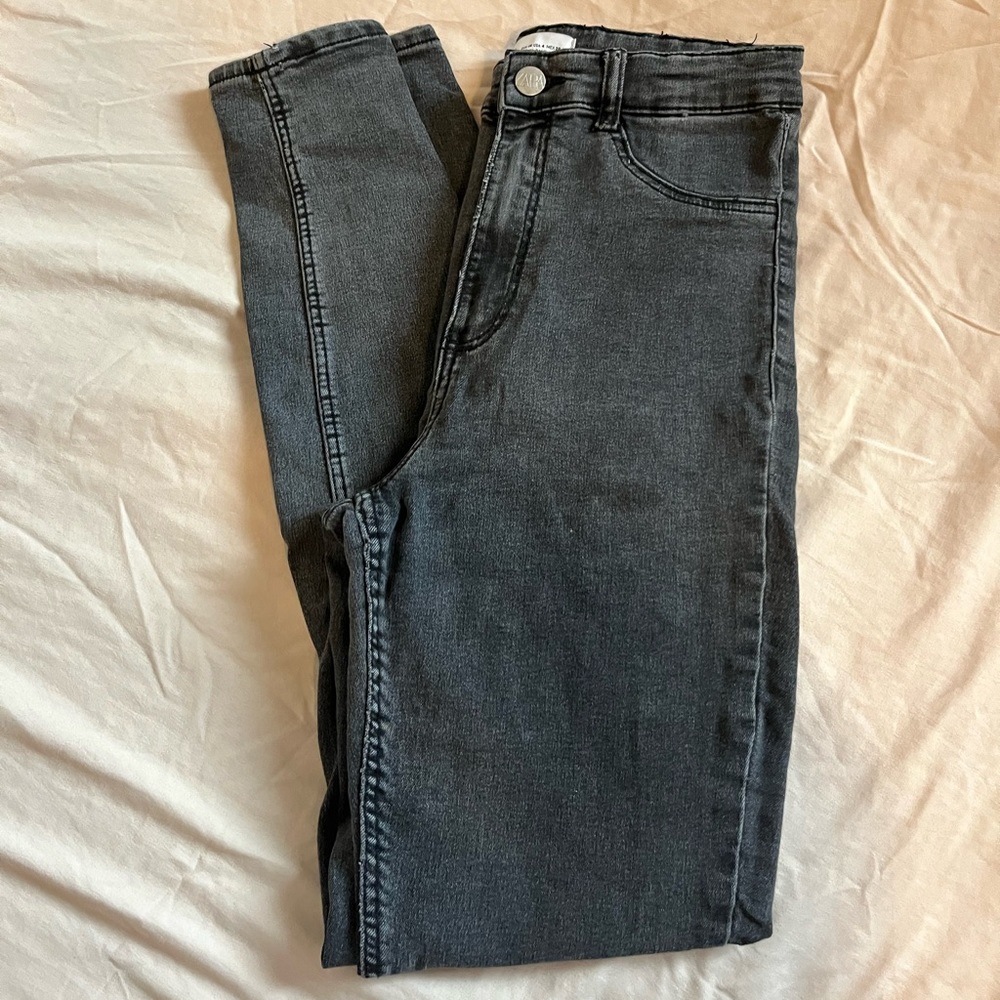 Black Zara skinny jeans